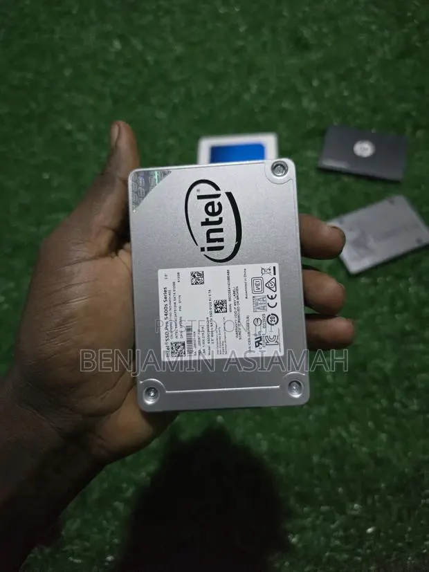 Solid State Drive (Ssd) · Photo 1