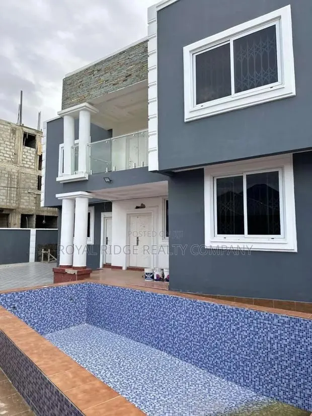 6bdrm Duplex in East Legon Hills, Accra Metropolitan for sale · Photo 1