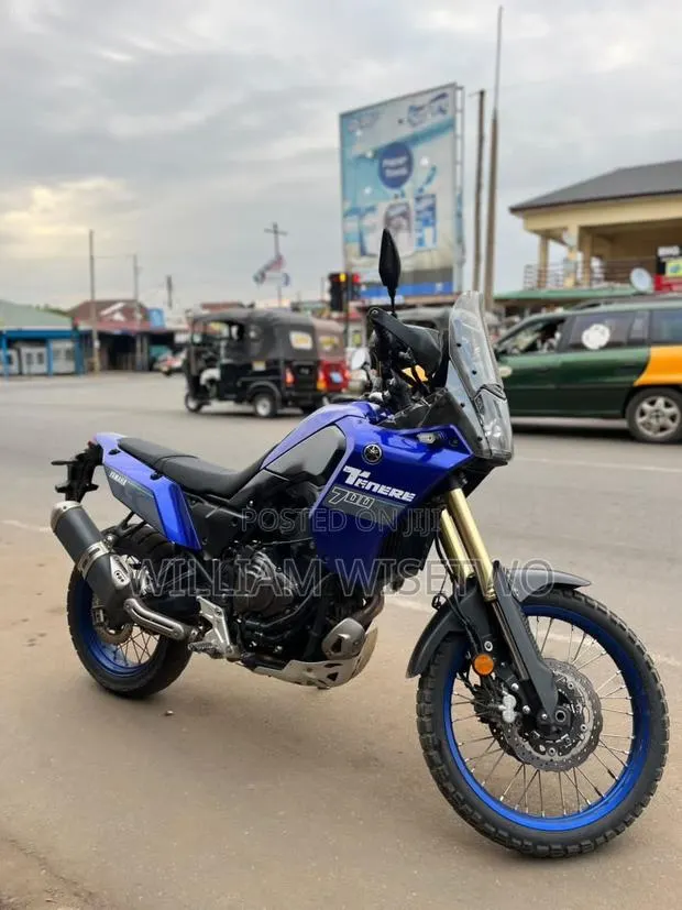 Yamaha 2024 Blue · Photo 1