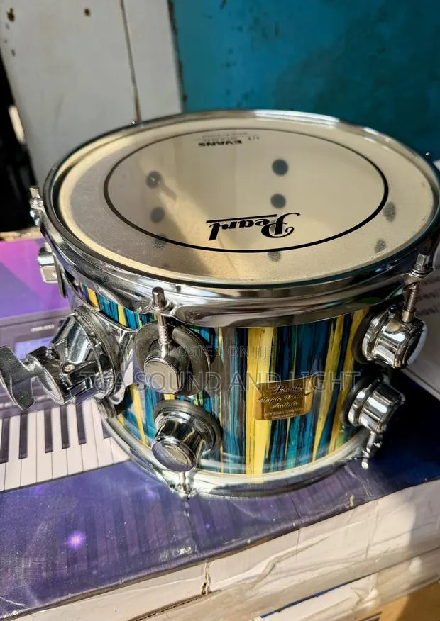Pearl Maple Custom 5pcs Drum Set - [3 Cymbals/Green] · Photo 1