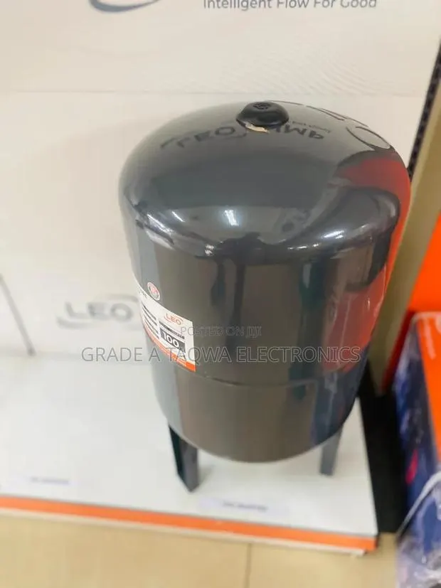 Introducing the Leo 100-L Pressure Tank · Photo 1