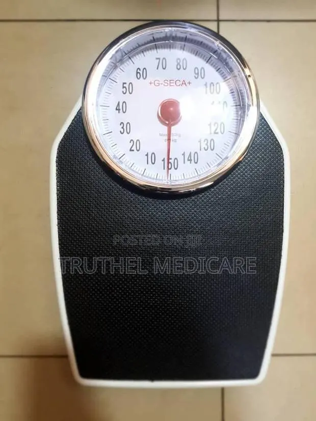 Seca Mechanical Weighing Scale · Photo 1