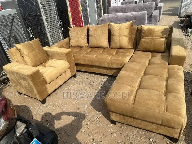 Beautiful 6 Seater L Shape · Photo 1
