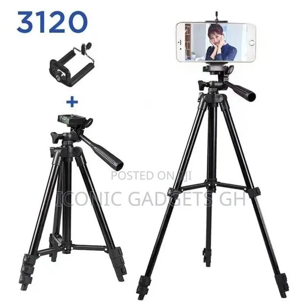 Tripod Stand Setup With Phone Holder
