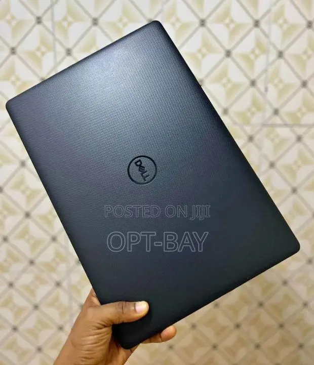 Laptop Dell Latitude 3590 12GB Intel Core i7 HDD+SSD 500GB · Photo 1