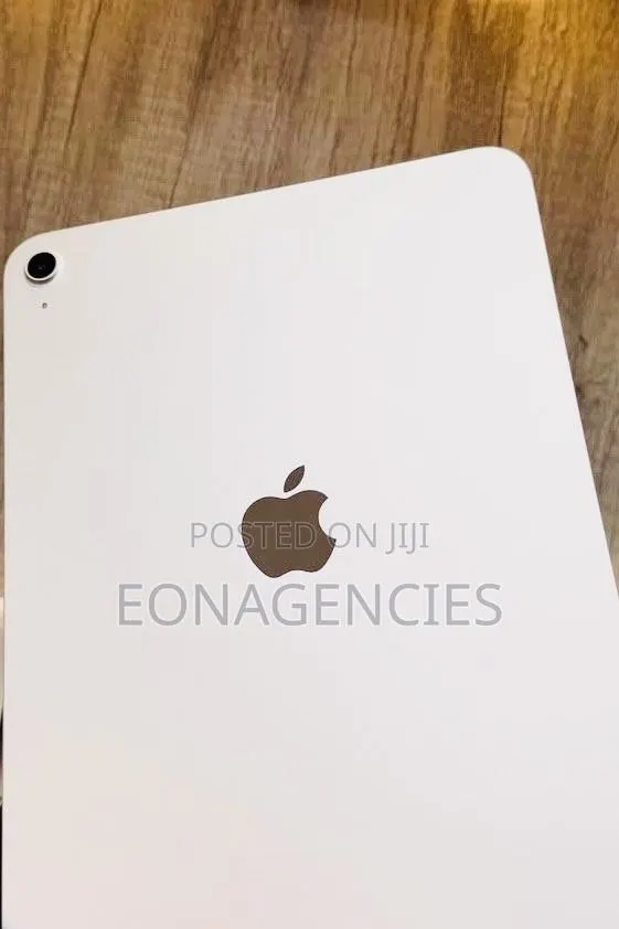 New Apple iPad (2025) 128 GB · Photo 1