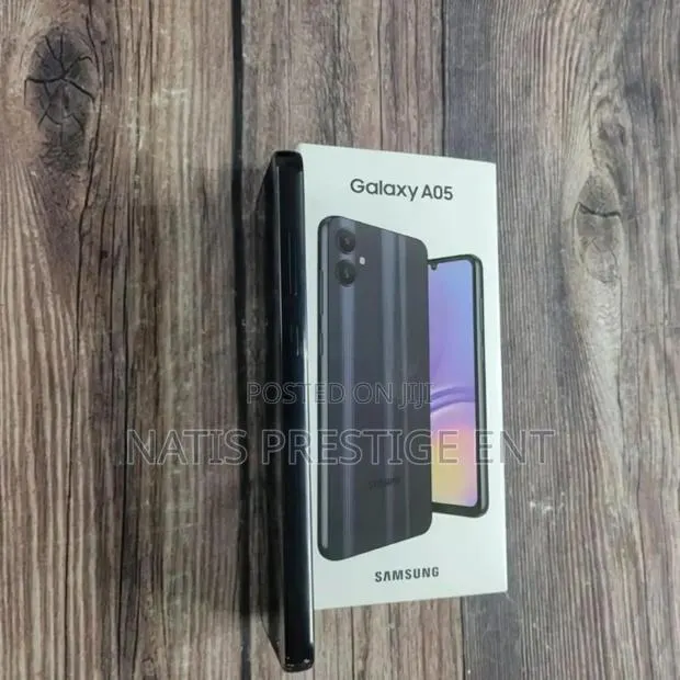New Samsung Galaxy A05 128 GB Black · Photo 1
