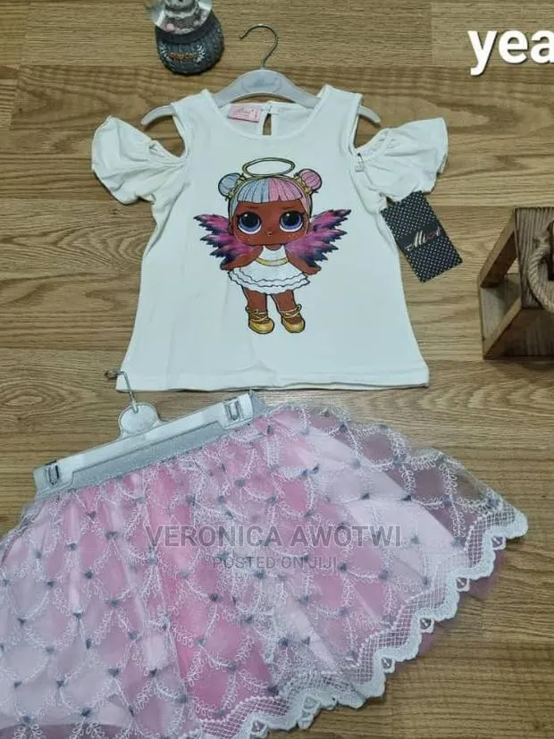 Lol Dolls Blouse and Skirt · Photo 1
