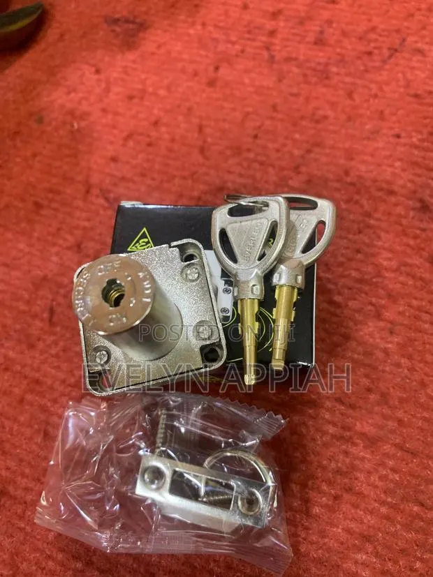 Everleo High Quality Drawer Lock · Photo 1