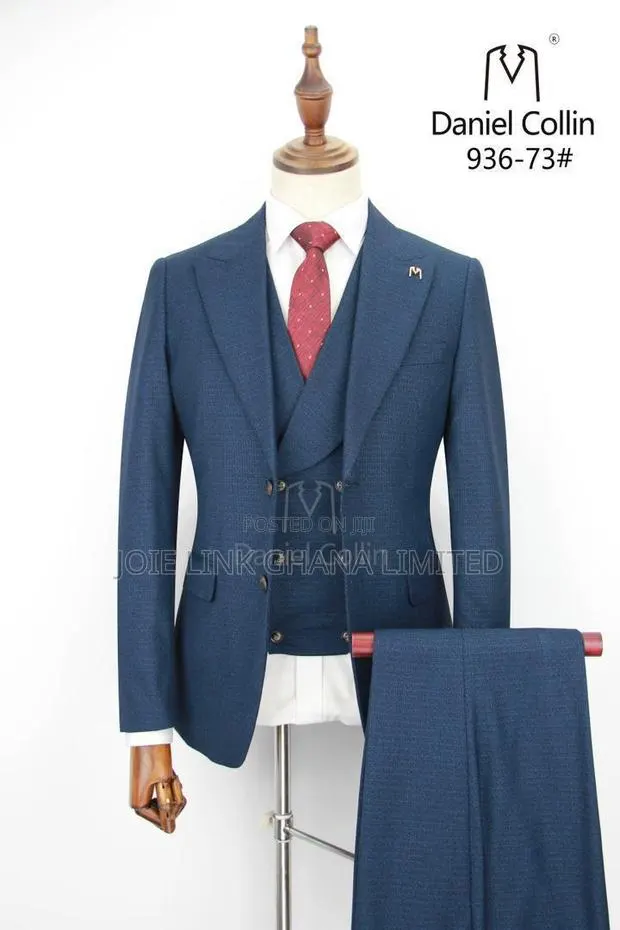 Quality 3 Piece Suit · Photo 1