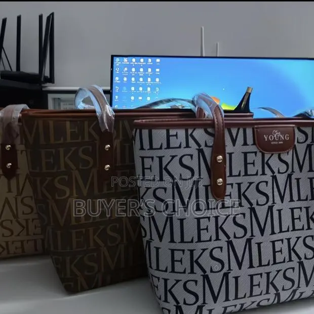 Quality Handbags · Photo 1