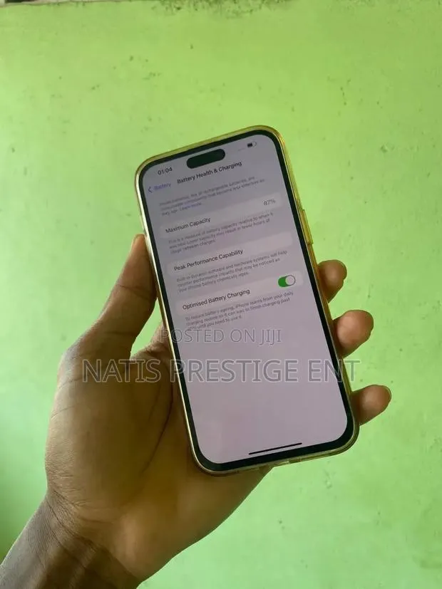 Apple iPhone 14 Pro Max 256 GB Gold · Photo 1