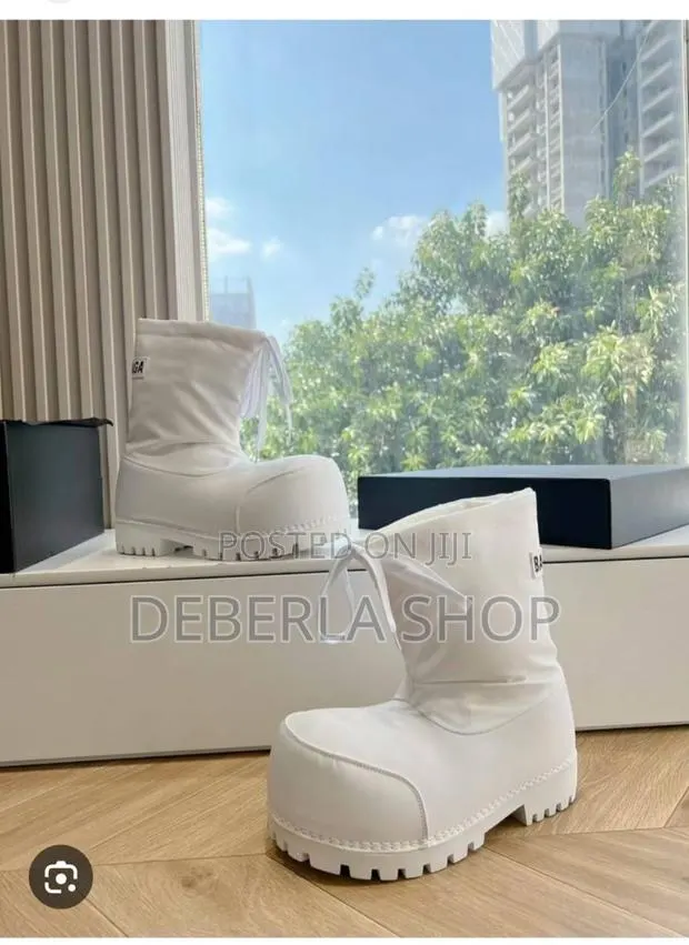 Authentic Balenciaga Nylon Ski Boots · Photo 1