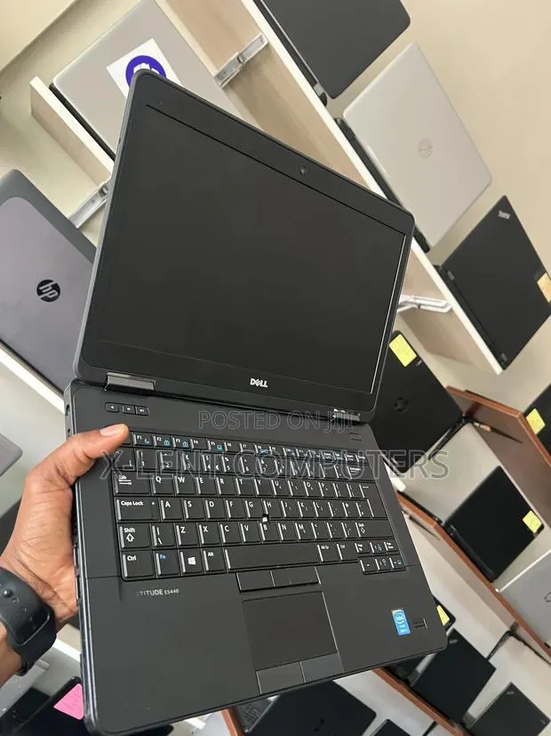 Laptop Dell Latitude E5440 8GB Intel Core i5 SSD 256GB · Photo 1