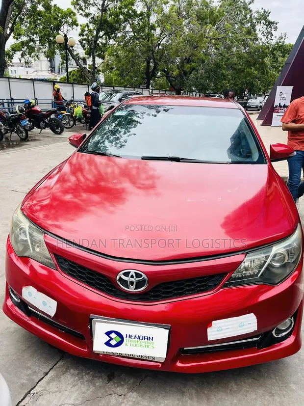 Toyota 2014 Camry · Photo 1