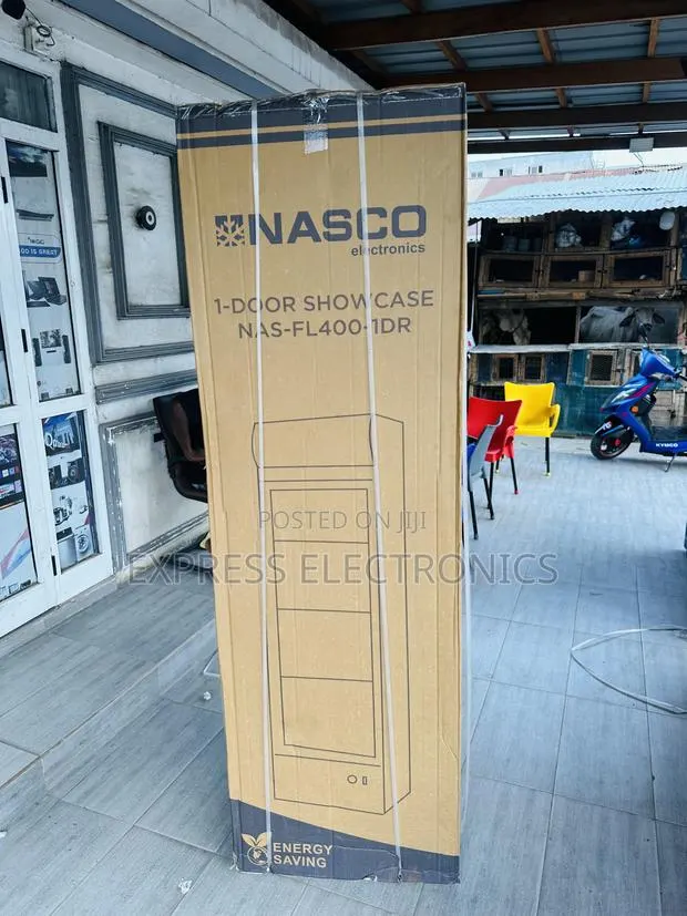 Ultra Modern Sleek Display Fridge Nasco Nas-400-1dr · Photo 1