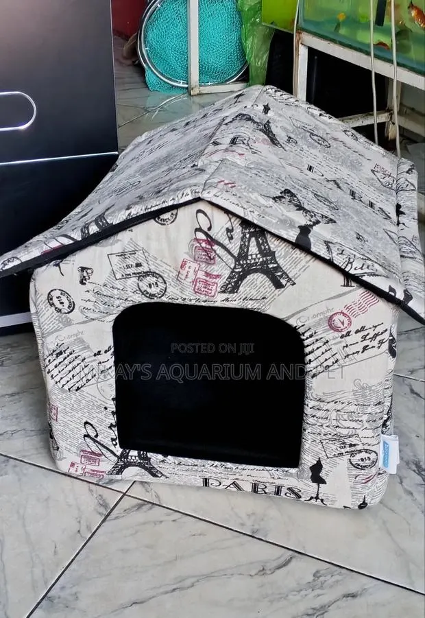 Cute Dog House · Photo 1