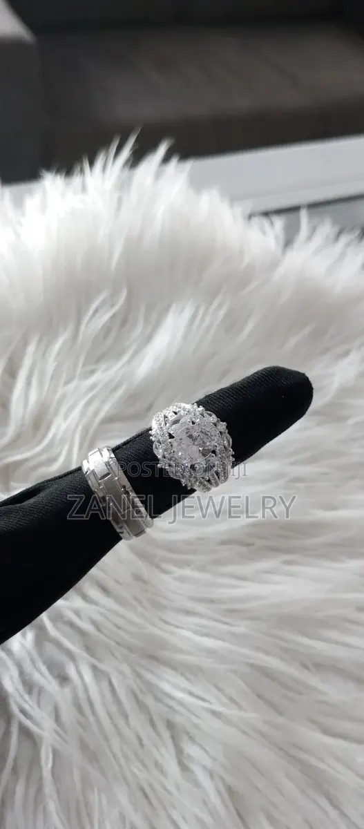 Authentic Silver Wedding Rings for Couples · Photo 2