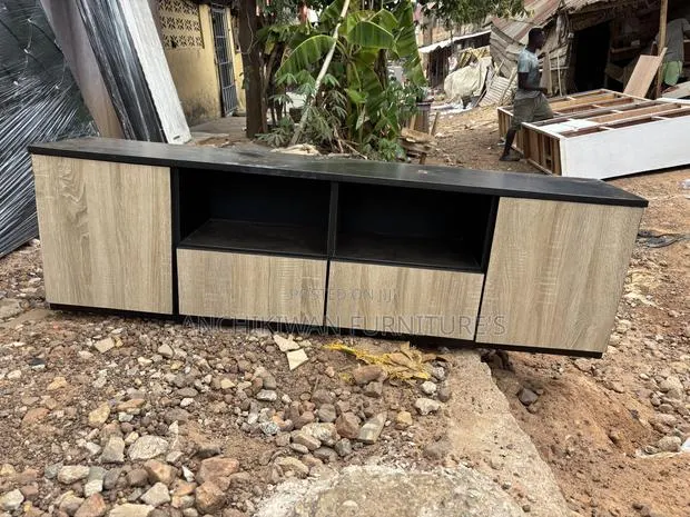 C Chipboard Tv Stand(Cash on Delivery) · Photo 1