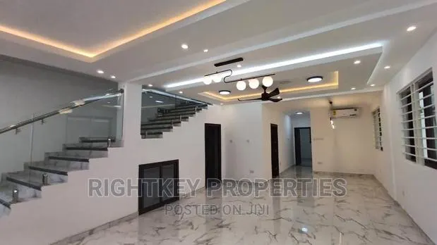 4bdrm Duplex in Ahesan Estate, Kumasi Metropolitan for sale · Photo 1