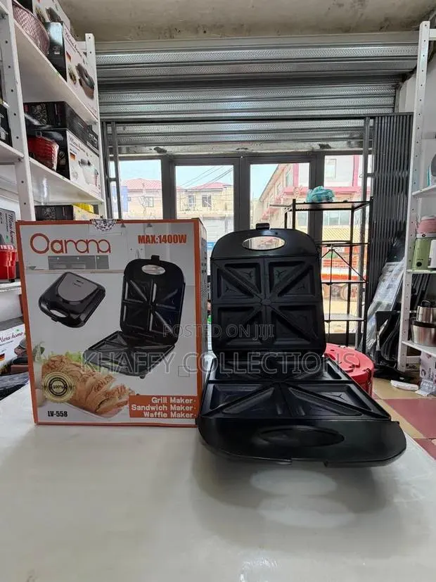 *Oarana 4-Slice Sandwich Maker LV-558 - 1400W* · Photo 1