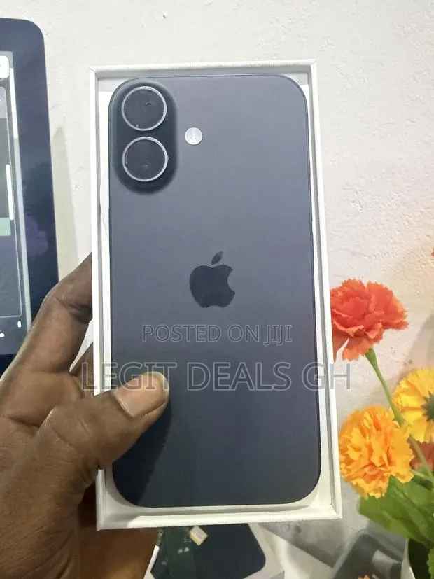 New Apple iPhone 17 256 GB · Photo 1