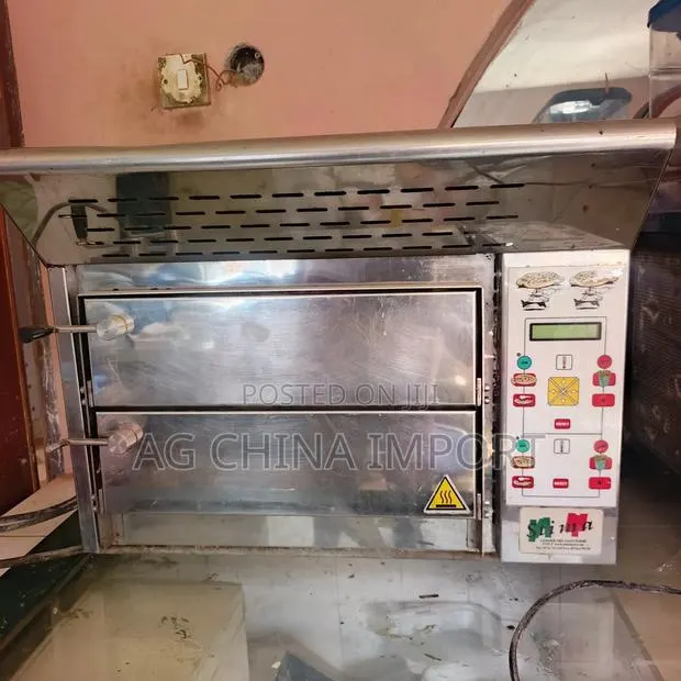 Pizza Oven · Photo 1