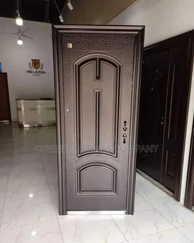 High Quality Small Dash 3 Security Doors 28 Inches Length · Photo 1