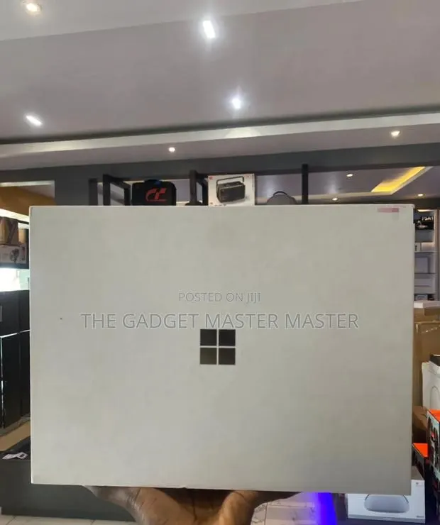 New Microsoft Surface Pro 16GB Qualcomm Snapdragon X Elite SSD 512GB · Photo 1