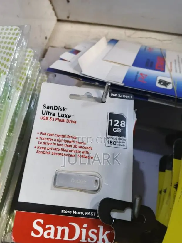 128gb Sandisk Pendrive · Photo 1