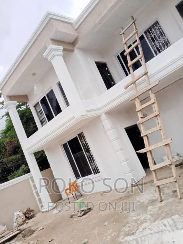 4bdrm Duplex in Dr Roko, Dome for sale · Photo 1