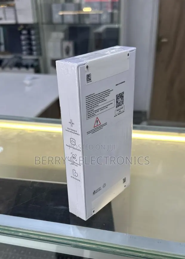 New Samsung Galaxy A57 256 GB Gray · Photo 1