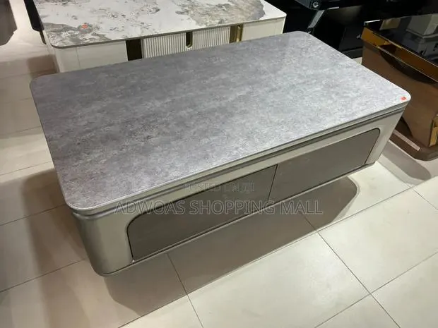 Marble Center Table · Photo 1