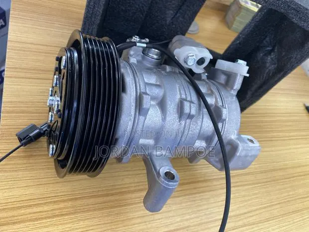 Honda HRV AC Compressor · Photo 1