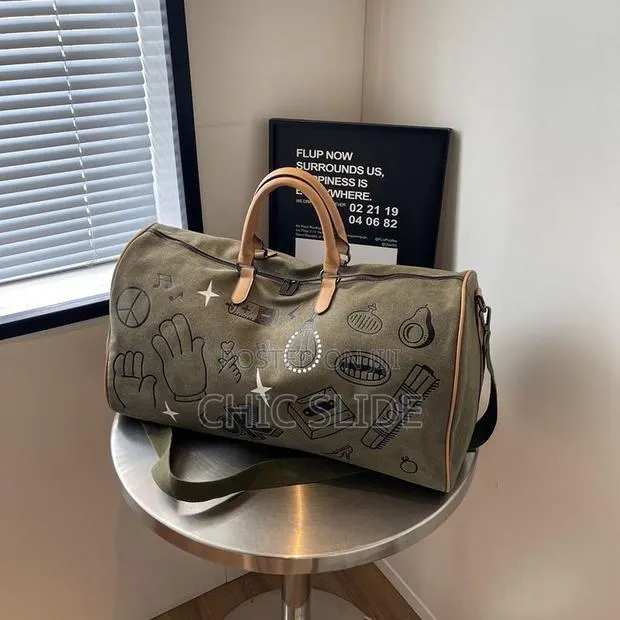 Canvas Material Duffle Bag · Photo 1