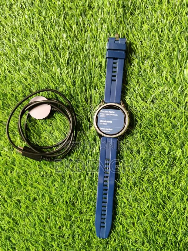 Samsung Galaxy Watch 6 Classic – Silver | 42mm · Photo 1