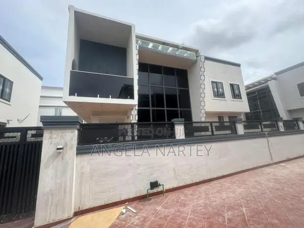 4bdrm House in Coastal Spintex, Accra Metropolitan for sale · Photo 1