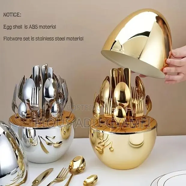 Egg Moon Cutlery Set · Photo 1