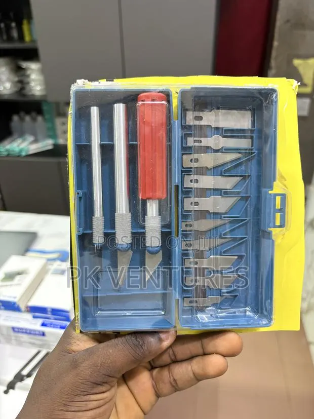 13 Set Precision Knife Set · Photo 1