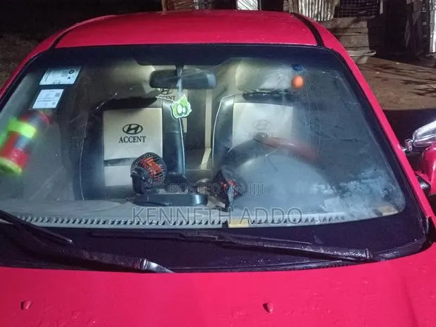 Hyundai Accent GL 2002 Red · Photo 1
