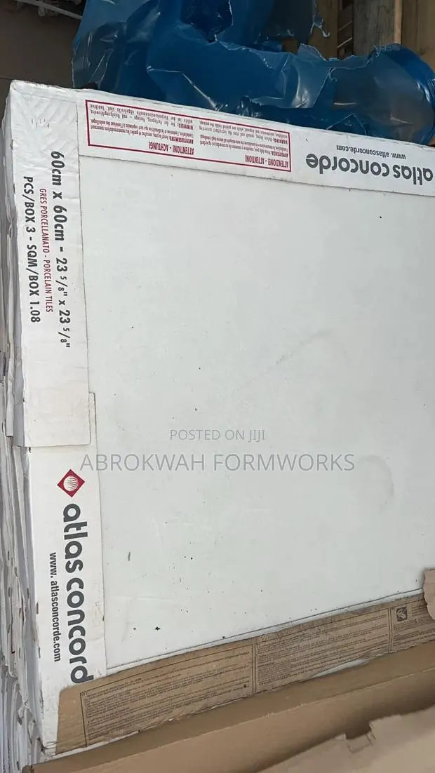 Italian Qualit/Tiles/Gres Porcellanato/Grey Procelain/60cmby60cm · Photo 1