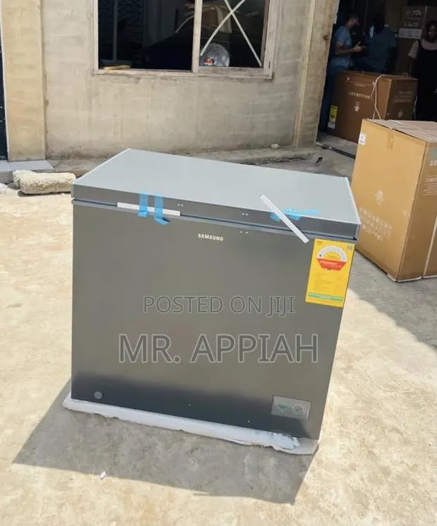 Extremely Quality Samsung 198l Single Door Chest Freezer · Photo 1