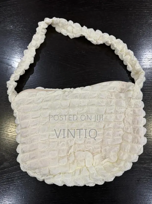 Bubble Bag · Photo 1
