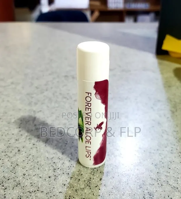 Aloe Lip Multi-Purpose Balm With Jojoba · Photo 1
