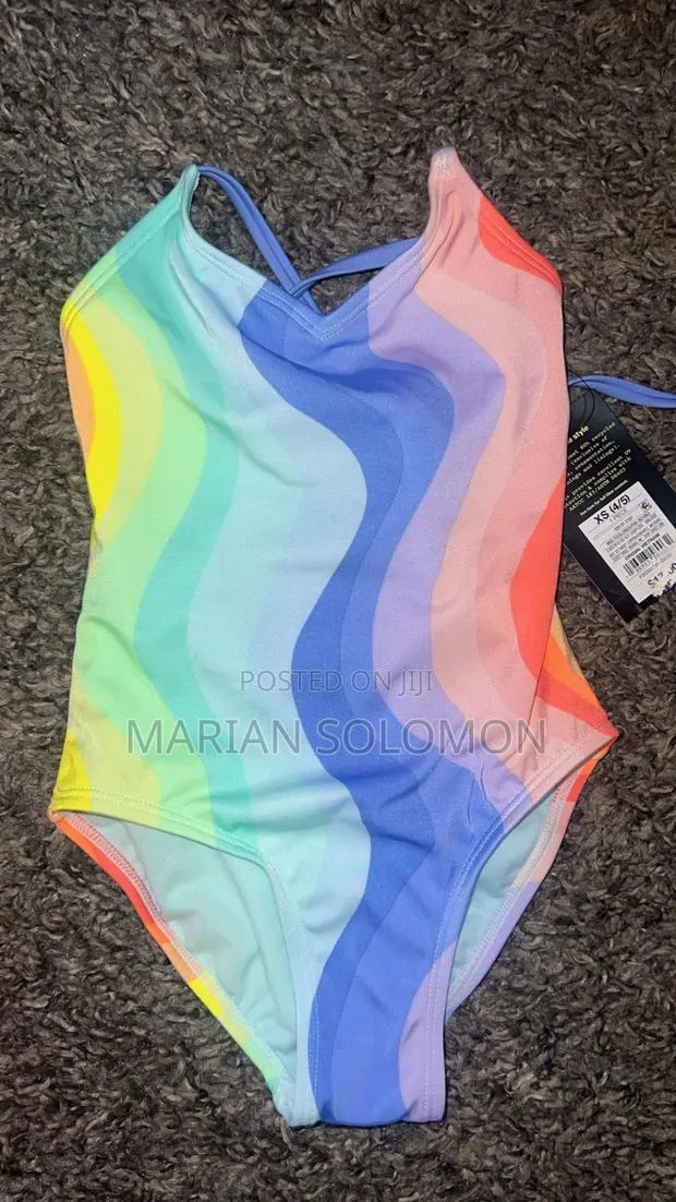 Girls Swimwear · Photo 1