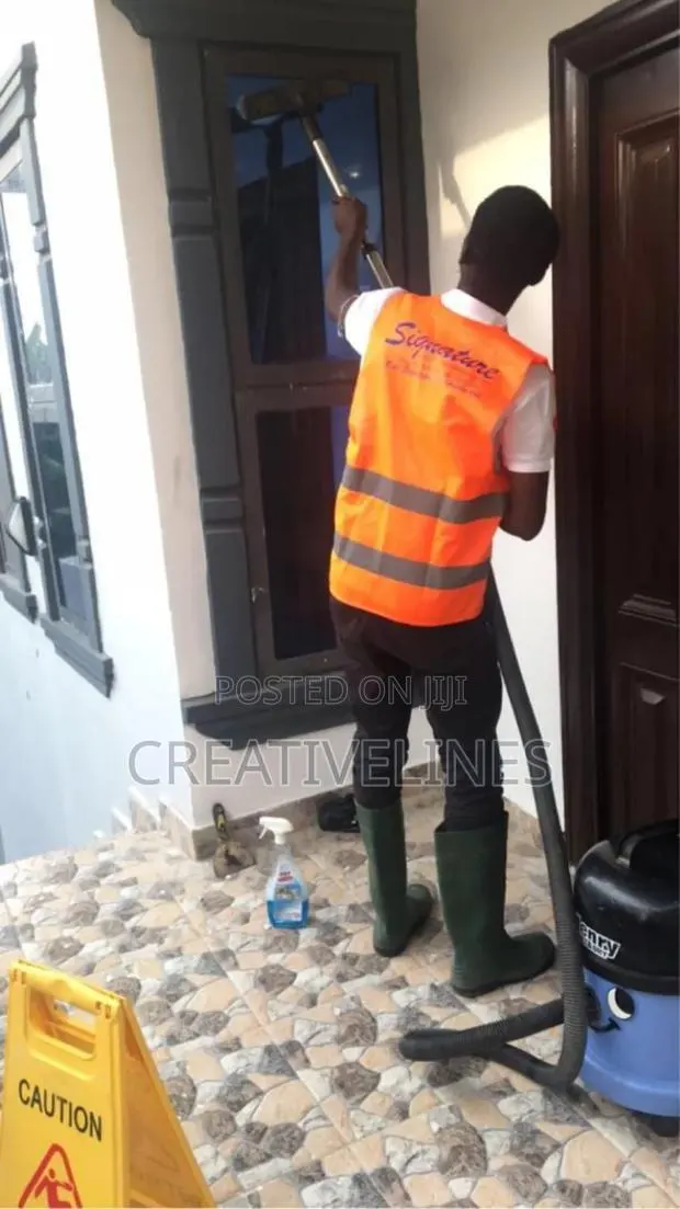 Facility Cleaning · Photo 1