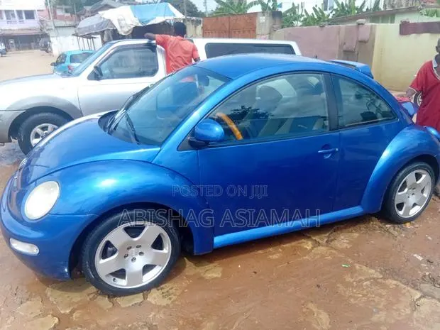 Volkswagen Beetle 2008 Blue · Photo 1