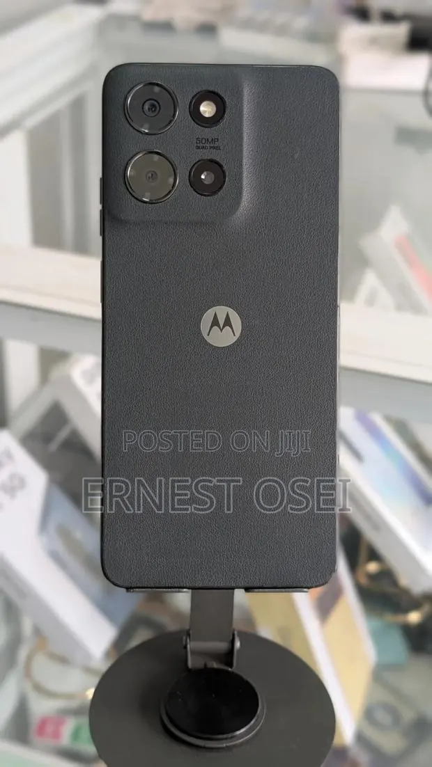 Motorola Moto G Power (2025) 128 GB Gray · Photo 1