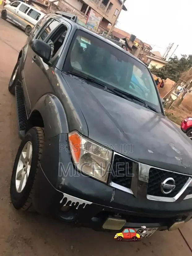 Nissan Pathfinder 2008 Gray · Photo 1