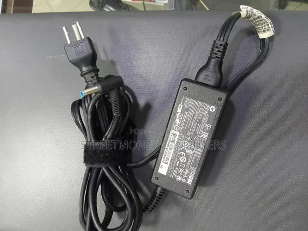 Hp Blue Pin Charger · Photo 1